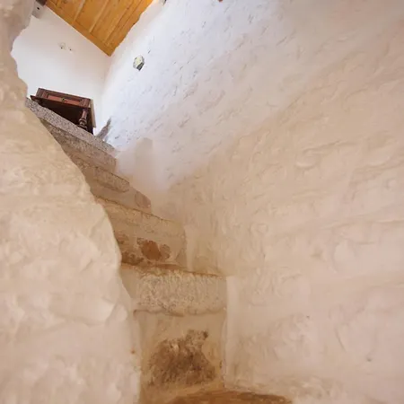 Lithos Traditional Tower Areópoli