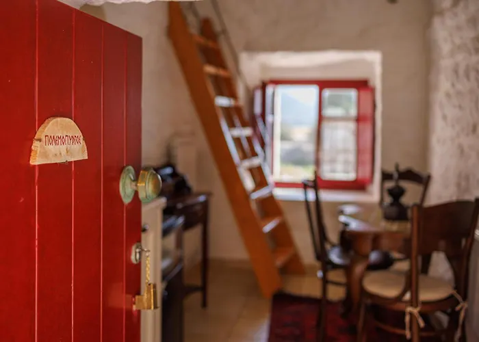 Lithos Traditional Tower Apartamento *