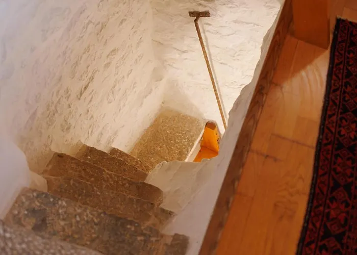 Lithos Traditional Tower Lägenhet